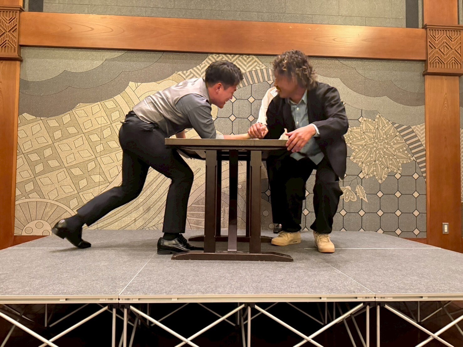 腕相撲.jpg